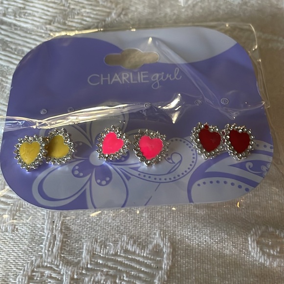 Heart Valentine 💘 Bundle Earrings & Pins - Picture 6 of 7